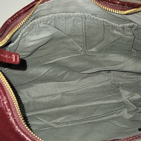 Elliot Lucca Elegant Burgundy Woven Leather Shoulder Bag - Picture 8 of 12